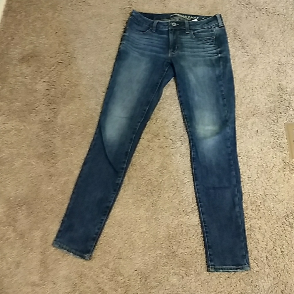 SIZE 4 American eagle jeggings New without tags